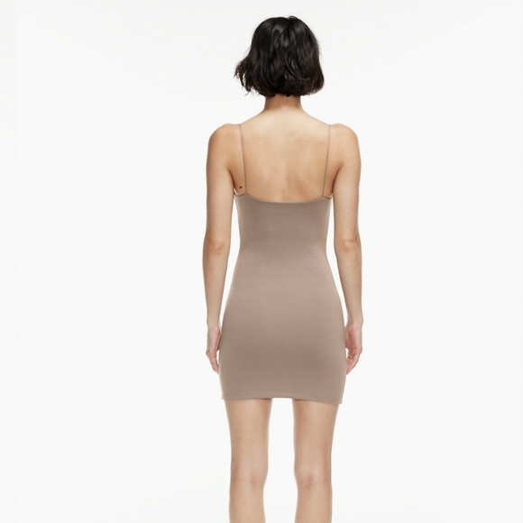 NWOT aritzia wilfred tiny dress black M - Picture 3 of 9